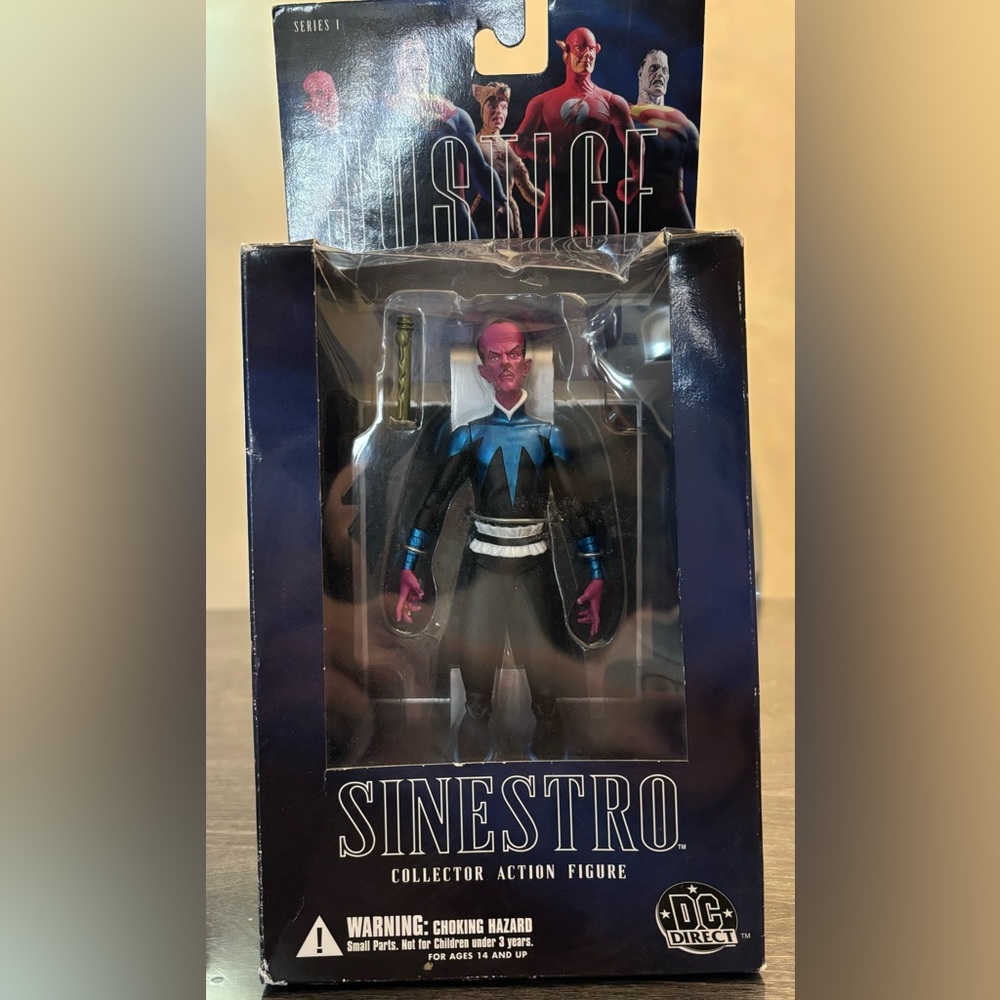 NEW DC DIRECT JUSTICE LEAGUE SERIES 1 SINESTRO COLLECTOR ACTION FIGURE 2005 R114
